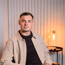 Freelancer Vitalii O. — Ukraina, Kijów. Specjalizacja — Javascript & Typescript, Układ HTML i CSS