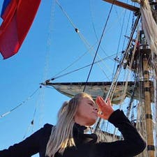 Фрилансер Oxana S. — Португалия, Sintra. Специализация — Написание статей, Перевод текстов