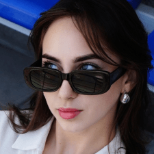 Freelancer Polina K. — Ukraina, Kijów. Specjalizacja — Projektowanie opakowań i etykiet, Identyfikacja wizualna