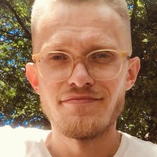 Фрилансер Павел М. — Украина, Киев. Специализация — Копирайтинг, Поисковое продвижение (SEO)