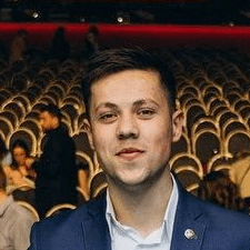 Freelancer Yurii K. — Ukraina, Lwów. Specjalizacja — Projektowanie stron w mediach społecznościowych, Animacja