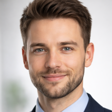 Freelancer Pavlo L. — Ukraine, Lutsk. Core skill — Content Management, Articles & Blog Posts