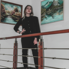 Фрилансер Карина М. — Казахстан, Кокчетав. Специализация — Обработка фото, Логотипы