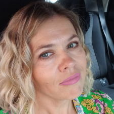 Freelancer Marianna K. — Greece, Athens. Core skill — Text Translation, Photo Processing