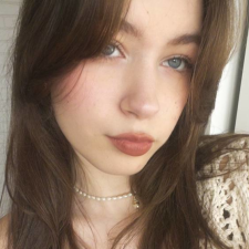 Freelancer Polina H. — Ukraine, Odessa. Core skill — Interface Design (UI/UX), Mobile Apps Design
