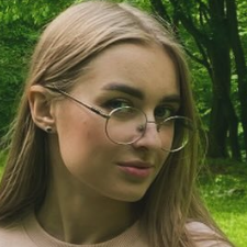 Freelancer Ulyana P. — Ukraine, Dnepr. Core skill — Text Translation, Presentations