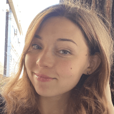 Юлія Попова
