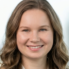 Freelancer Tetiana I. — Ukraine, Kharkiv. Core skill — Video Creation by Artificial Intelligence, Video Advertising
