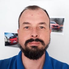 Замовник Олексій П. — Україна, Київ.