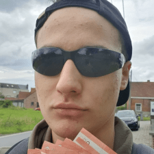 Freelancer Vova B. — Ukraina, Krzywego Rogu. Specjalizacja — Python, Język angielski