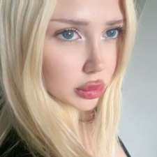 Freelancer Vitalina P. — Ukraina, Dniepr. Specjalizacja — Copywriting, Nazewnictwo i slogany