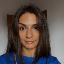 Freelancer Rashiia B. — Ukraine, Kharkiv. Core skill — Interface Design (UI/UX)