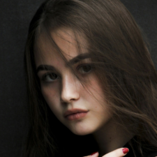 Freelancer Renata L. — Ukraine. Core skill — Video Processing, Text Translation