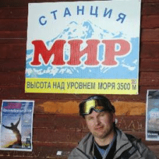 Zleceniodawca Oleg P. — Ukraina, Kijów.