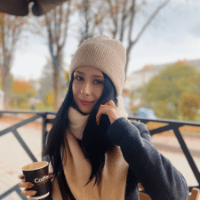 Freelancer Kateryna K. — Ukraine, Saporischschja. Fachgebiet — KI & Machine Learning, Content-Management