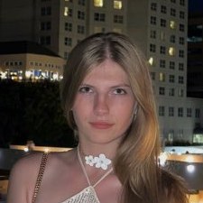 Freelancer Roksolana B. — Ukraine, Lvov. Core skill — Presentations, Audio & Video Editing