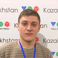 Фрилансер Роман П. — Казахстан, Алматы (Алма-Ата). Специализация — Обработка фото, Дизайн визиток