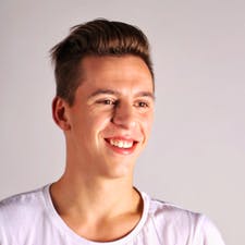 Фрилансер Денис К. — Украина, Хмельницкий. Специализация — Создание сайта под ключ, HTML и CSS верстка
