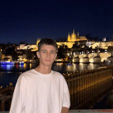 Freelancer Roman S. — Ukraine, Kyiv. Core skill — Website Development, Web Programming