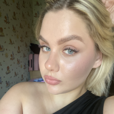 Freelancer Ruslana S. — Ukraina, Kijów. Specjalizacja — Przepisywanie tekstów (rewright), Copywriting
