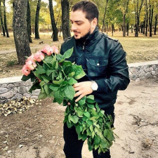 Фрилансер Руслан Т. — Украина, Запорожье. Специализация — Копирайтинг, Дизайн визиток
