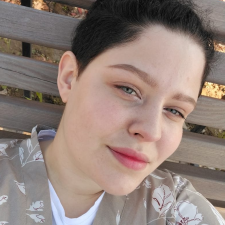 Freelancer Alexandra M. — Romania, Baia Mare. Core skill — HTML & CSS, Infographics