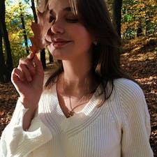 Freelancer Sophia S. — Ukraina, Lwów. Specjalizacja — Język angielski, Tłumaczenie tekstów