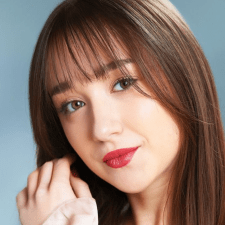 Freelancer Yuliia S. — Ukraine, Odessa. Specialization — Presentations, Social Media Marketing (SMM)