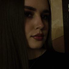 Freelancer Aleksandra K. — Ukraine, Tyachev. Core skill — AI & Machine Learning, AR & VR Development