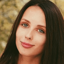 Freelancer Aleksandra D. — Ukraina, Odessa. Specjalizacja — Tłumaczenie tekstów, Język angielski