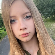 Фрилансер Олександра П. — Украина, Золотоноша. Специализация — Перевод текстов, Дизайн визиток