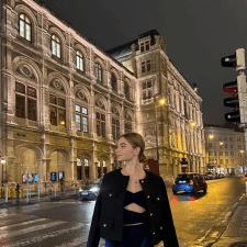 Фрилансер Valeriia F. — Украина, Харьков. Специализация — Реклама в социальных медиа, Маркетинговые исследования