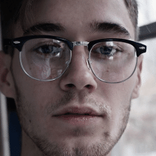 Freelancer Aleksandr R. — Ukraine, Mykolaiv. Core skill — HTML & CSS