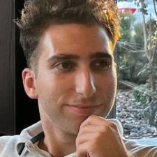 Freelancer Maksim S. — Ukraina. Specjalizacja — Reklama w mediach społecznościowych, Promocja w sieciach społecznościowych (SMM)