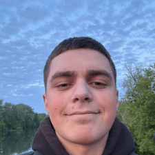 Freelancer Roman R. — Ukraina. Specjalizacja — Projektowanie wizytówek, Banery