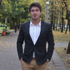 Freelancer Vadim N. — Ukraina. Specjalizacja — Projektowanie dla poligrafii, Kompleksowe prace nad stroną internetową