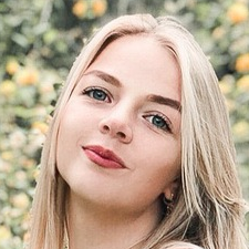 Фрилансер Снежана К. — Украина, Ивано-Франковск. Специализация — HTML и CSS верстка