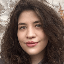 Фрилансер Ольга С. — Черногория, Бар. Специализация — Фирменный стиль, Дизайн упаковки и этикетки
