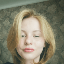 Freelancer Sofia B. — Ukraine, Kyiv. Core skill — English, Content Management