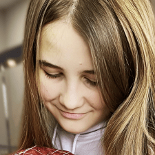 Freelancer Diana S. — Ukraine, Chudnov. Core skill — Text Translation, English