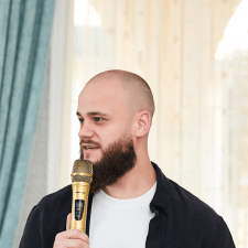 Фрилансер Михайло С. — Україна, Харків. Спеціалізація — Javascript та Typescript, HTML та CSS верстання