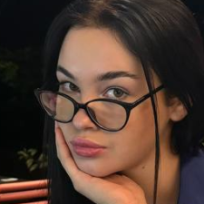Freelancer Sofiia L. — Ukraina, Równe. Specjalizacja — AI graphic, Pisanie artykułów
