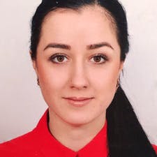 Алина Сухомлин