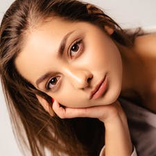 Freelancer Sonya S. — Ukraina, Czerniowce. Specjalizacja — Pisanie artykułów, Copywriting