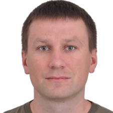 Zleceniodawca Serhii V. — Ukraina, Iwano-Frankiwsk.