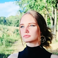 Freelancer Svitlana M. — Ukraine, Kharkiv. Core skill — Interface Design (UI/UX), Banners