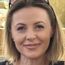 Freelancer Svitlana K. — Hiszpania, Santa Cruz de Tenerife. Specjalizacja — AI tekst, Tłumaczenie tekstów
