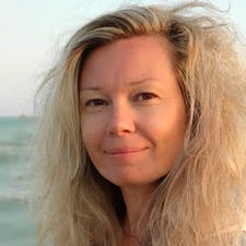 Фрилансер Елена Г. — Украина. Специализация — Копирайтинг, Продвижение в социальных сетях (SMM)