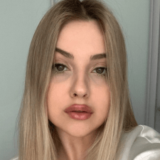 Фрилансер Taniia K. — Украина, Ивано-Франковск. Специализация — Написание статей, Нейминг и слоганы