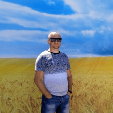 Фрилансер Сергей M. — Украина, Киев. Специализация — Продвижение в социальных сетях (SMM)